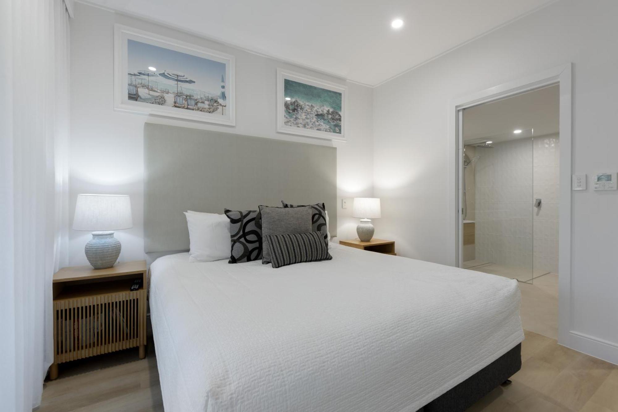 Aparthotel Mandalay Luxury Beachfront