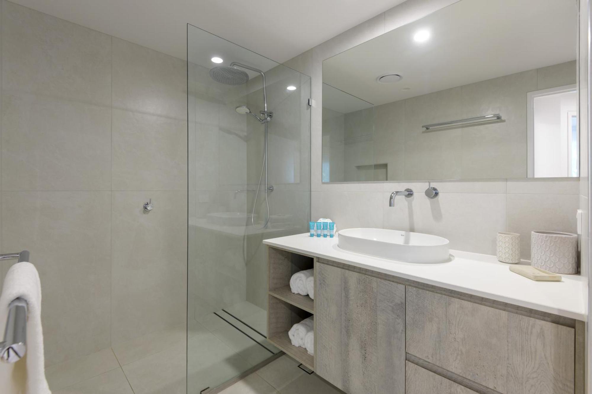 Mandalay Luxury Beachfront 5* Port Douglas
